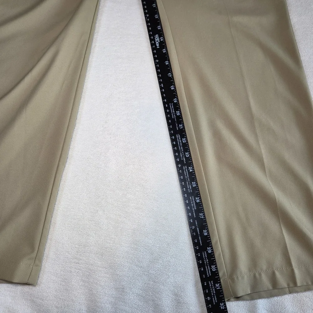 ADIDAS Golf Pants Mens 40x32 Beige Straight Fit Performance Flat Front